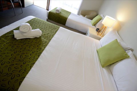 Comfort Inn Benalla - Dalby Accommodation 2
