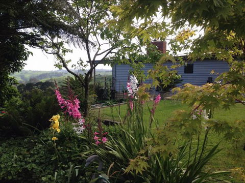 Halcyon Cottage Retreat - Self Contained Accommodation - Dalby Accommodation 0