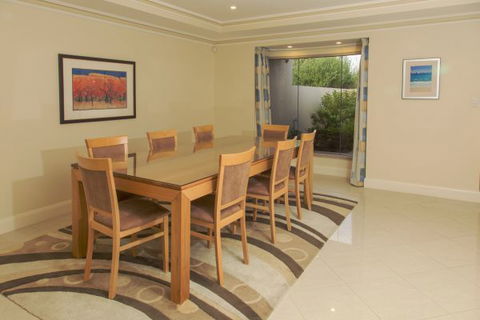 Monterey Waters 27B - Dalby Accommodation 3