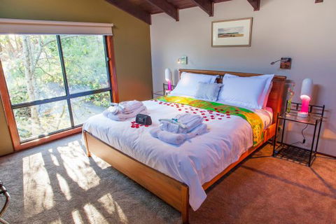 Otway Escapes Luxury Spa Accommodation - Dalby Accommodation 5