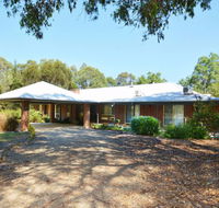 Abelia House - Dalby Accommodation