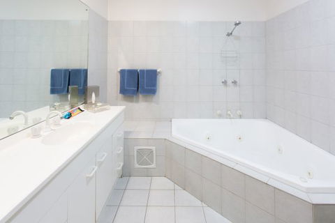 Adventure Backpackers - Dalby Accommodation 4