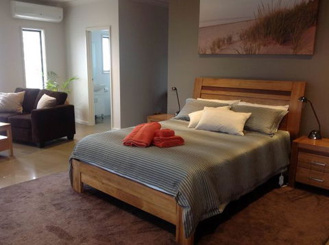 Blue Ray Lodge - Dalby Accommodation 3