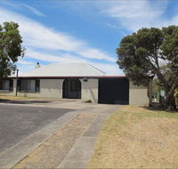 Carthew Street Holiday Home - Dalby Accommodation