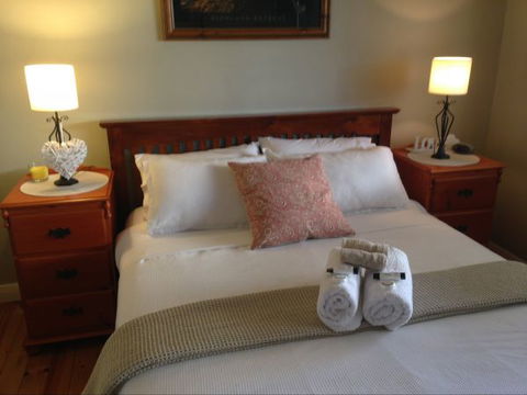 Clove Hitch Holiday House - Dalby Accommodation 3