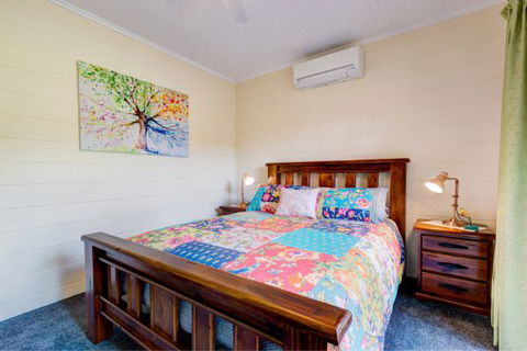 All About Me Bed And Breakfast - Dalby Accommodation 1