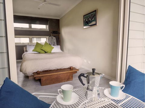 Alice's Palace Ocean Grove - Dalby Accommodation 5