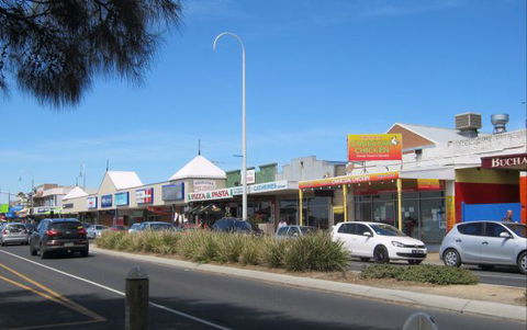 Barefoot Beach Stays - Dalby Accommodation 6