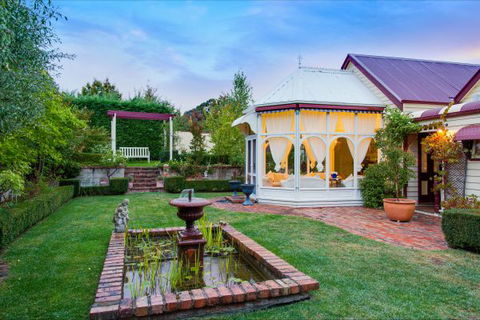 Barnsley House Beechworth - Dalby Accommodation 4