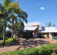 Beggars Bridge Homestead - Dalby Accommodation