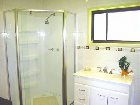 Winton Bethal Accommodation Unit - Dalby Accommodation 7