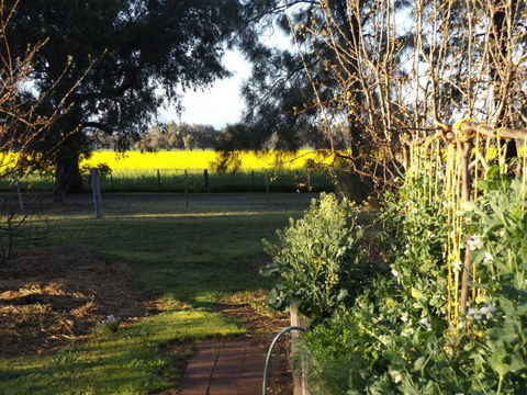 Broken Creek Bush Camp - Dalby Accommodation 1