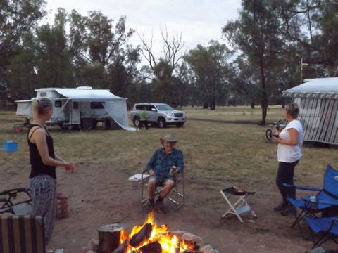 Broken Creek Bush Camp - Dalby Accommodation 5