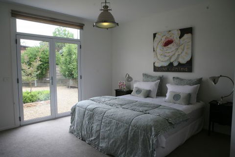 Bright Bliss - Dalby Accommodation 1