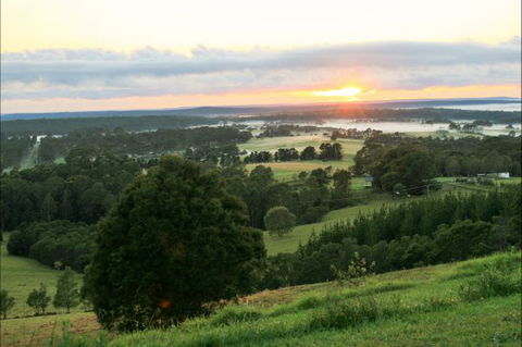 BTU Cottage Nowra Hill - Dalby Accommodation 0
