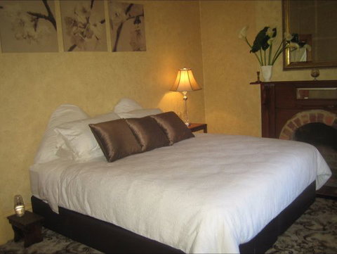 Bunjil Farm - Dalby Accommodation 2