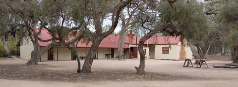Chowilla Station Shearer's Quarters Accommodation - Dalby Accommodation 0