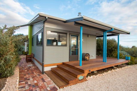 Coorong Cabins - Dalby Accommodation 1