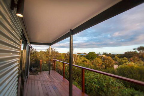 Coorong Cabins - Dalby Accommodation 5