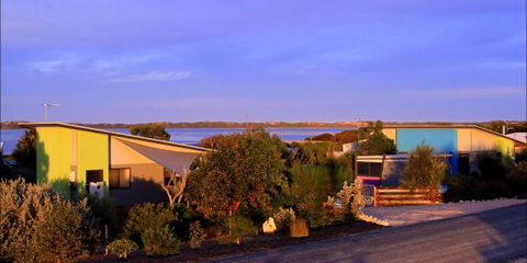 Coorong Cabins - Dalby Accommodation 1