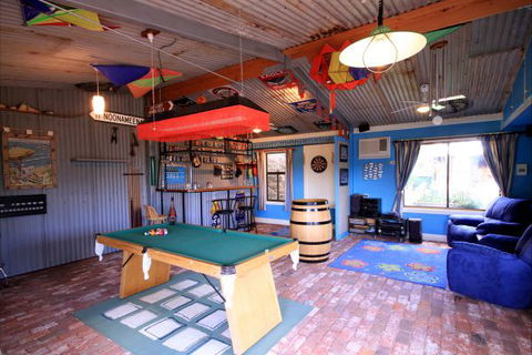 Coorong Cabins - Dalby Accommodation 5
