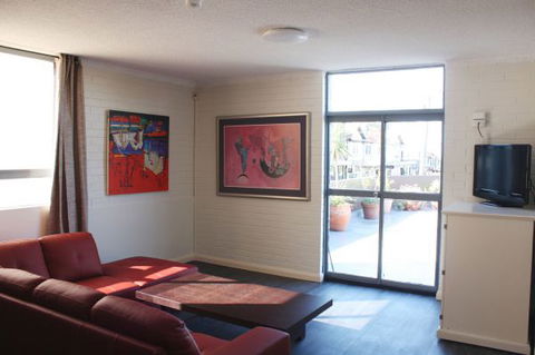 Coogee Prime Lodge - Dalby Accommodation 7