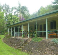 Crofton's Retreat - Dalby Accommodation