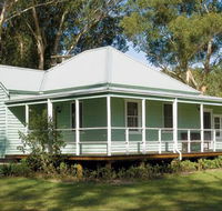 Cutlers Cottage - Dalby Accommodation