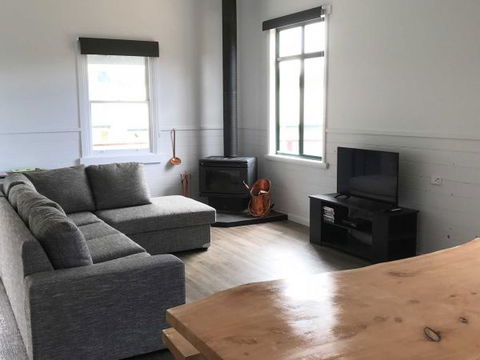 Derby Digs Cottage - Dalby Accommodation 5