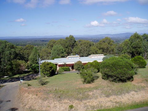 Engelwood Ridge - Dalby Accommodation 0