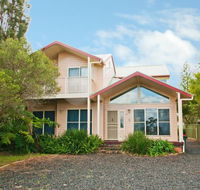 Fairlight House - Dalby Accommodation