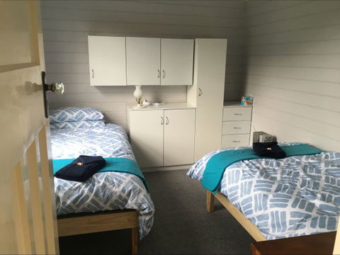 Fred's Place,  Derby - Dalby Accommodation 3