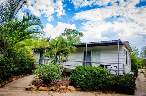 Goldfields Hotel And Finnigan's Rest - Dalby Accommodation 7