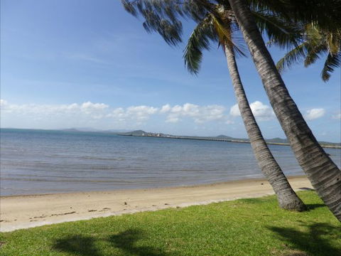 Harbour Lights Tourist Park - Dalby Accommodation 4