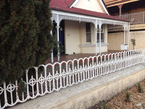 Heggaton ArtHouse Apartments - Dalby Accommodation 0