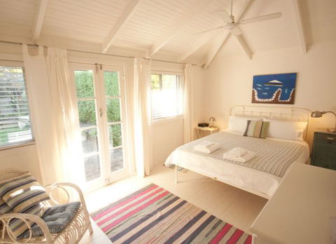 Huskisson Bed And Breakfast: Jervis Bay - Dalby Accommodation 1