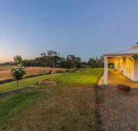 Jura House - Dalby Accommodation