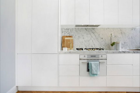 New Beach Apartment - Dalby Accommodation 6