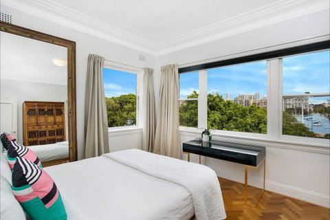 New Beach Apartment - Dalby Accommodation 8