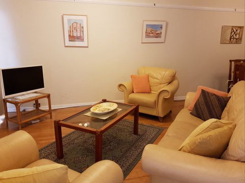 Newcastle Terraces And Apartments - NBC Apartments - Dalby Accommodation 2