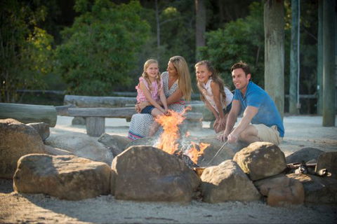 Paradise Country Farmstay - Dalby Accommodation 1