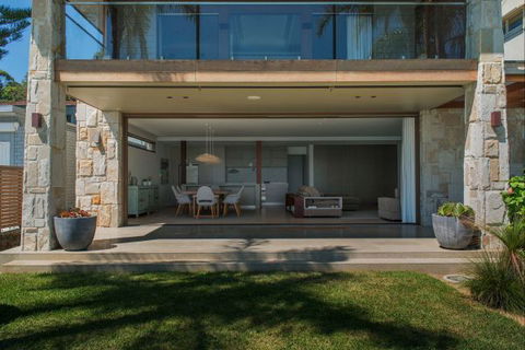 Pittwater Beach House - Dalby Accommodation 9