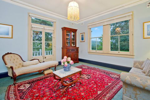 Plynlimmon: The Cottage At Kurrajong - Dalby Accommodation 7