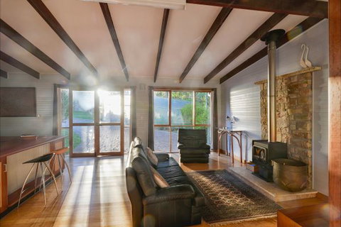 Ridgetop Hideaway - Dalby Accommodation 1