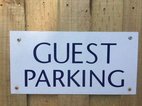 Springtide Studio Apartments - Dalby Accommodation 3