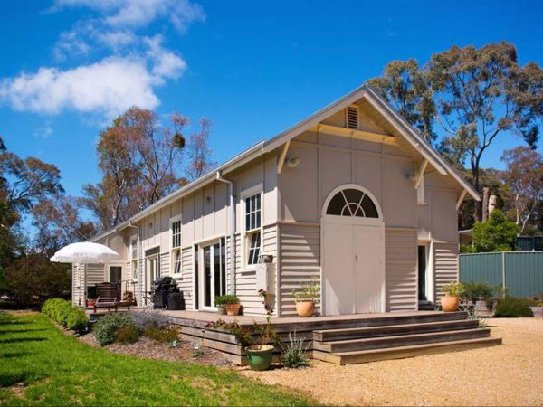 Ravenswood South VIC Dalby Accommodation