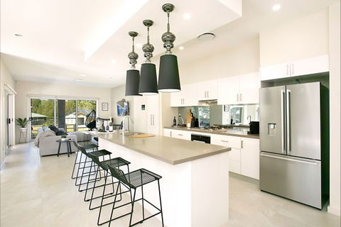 The Grape Escape Hunter Valley - Dalby Accommodation 0