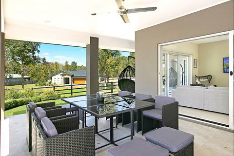 The Grape Escape Hunter Valley - Dalby Accommodation 9