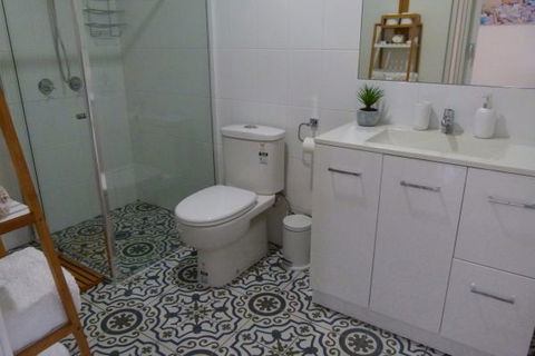 The Sanctuary At Paradise Beach - Dalby Accommodation 8