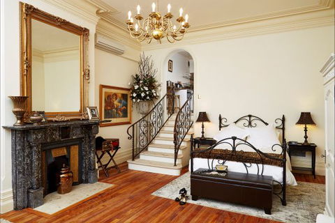 The Suites, Villa Belgravia - Dalby Accommodation 1